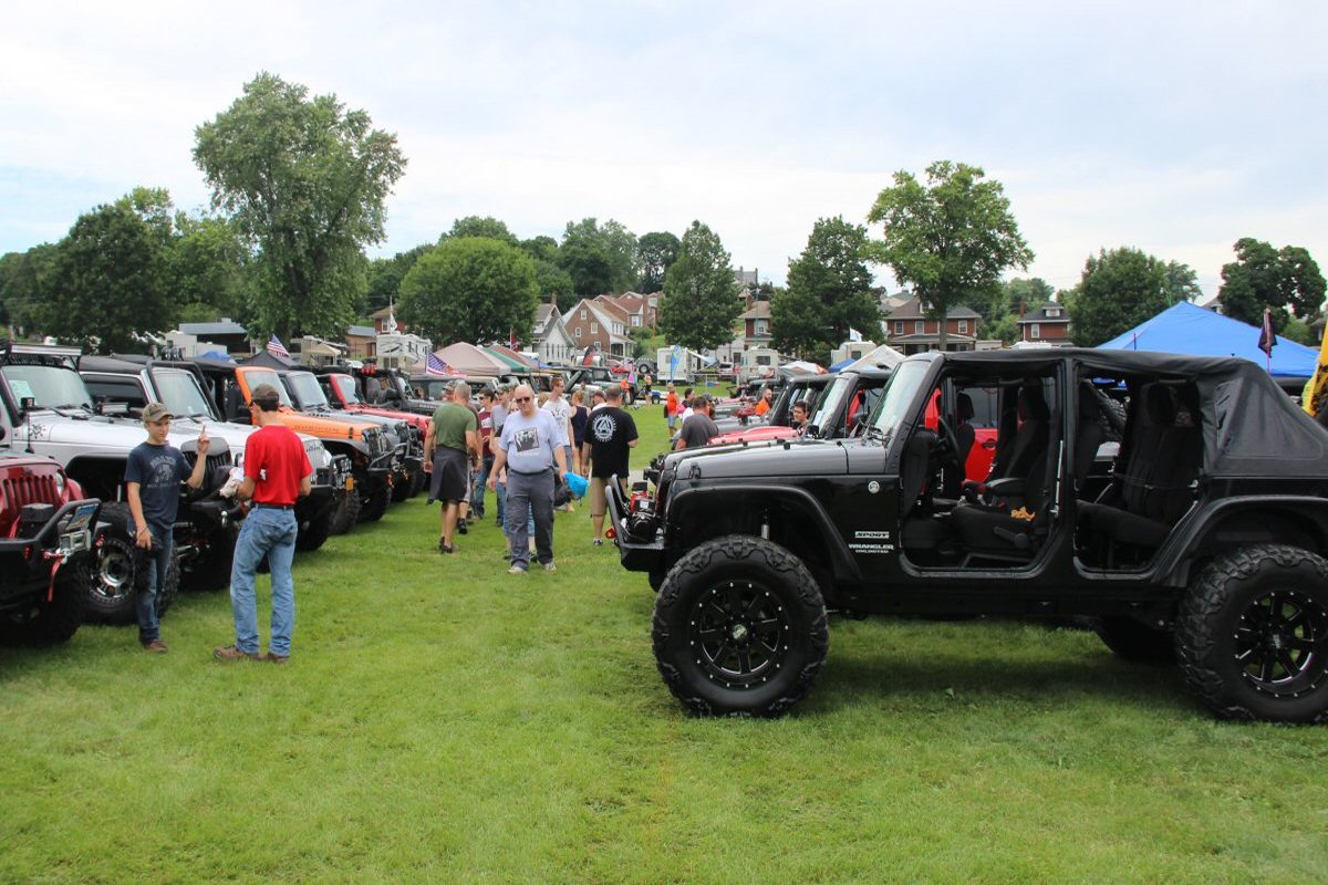 All-Breeds-Jeep-Show-2015-26
