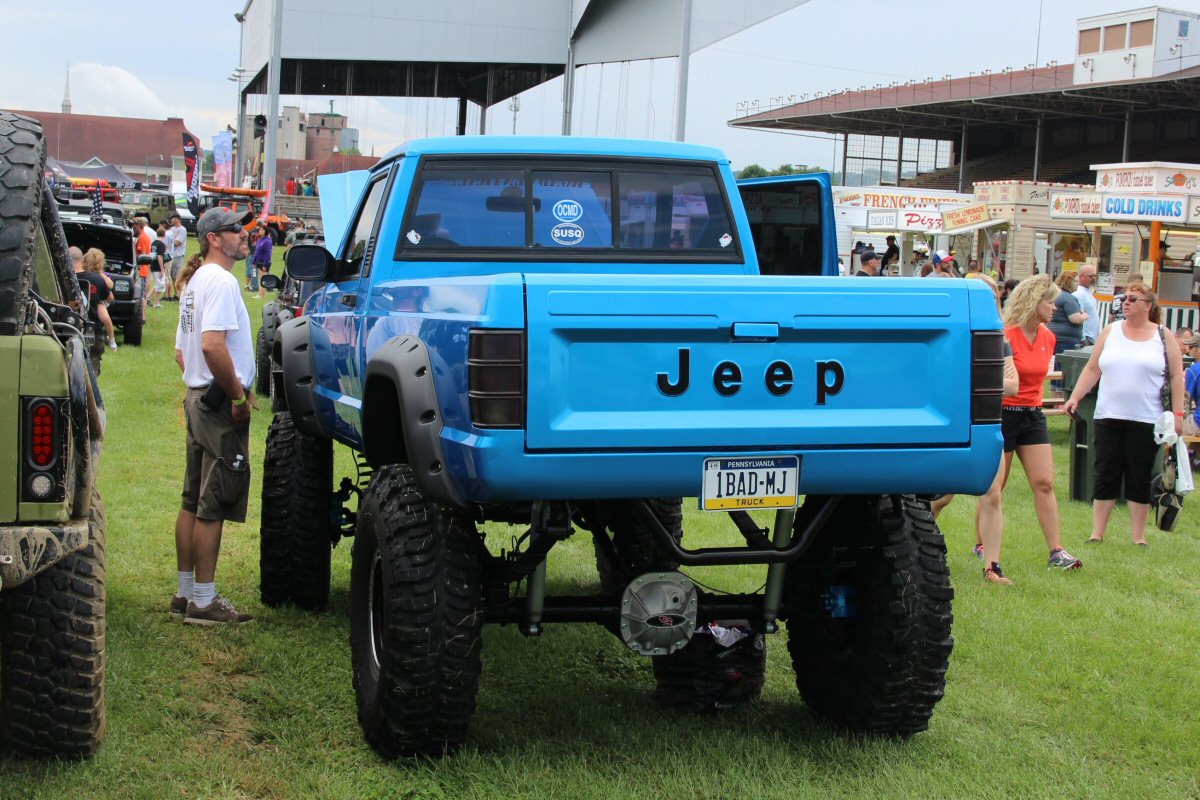 All-Breeds-Jeep-Show-2015-38