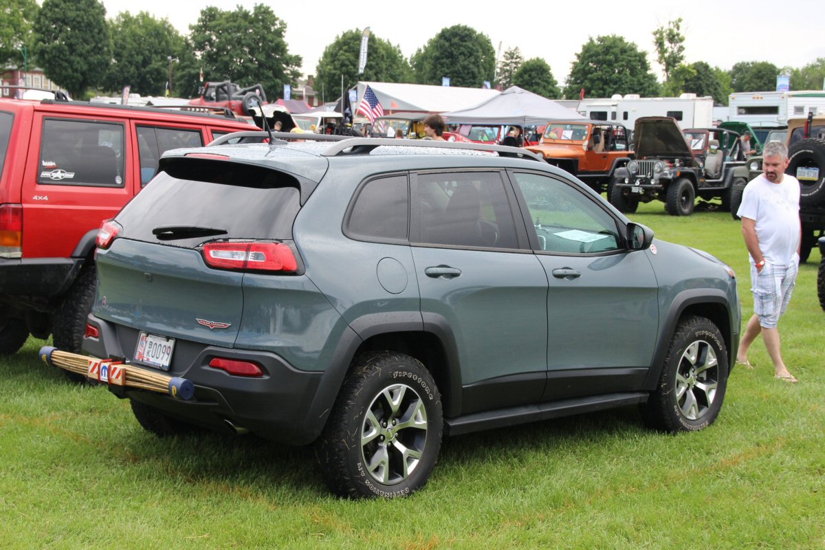 All-Breeds-Jeep-Show-2015-39