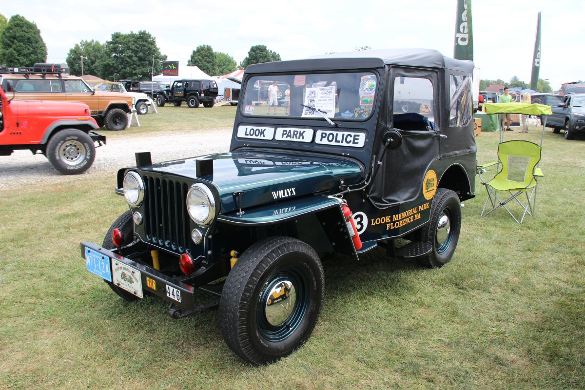 All-Breeds-Jeep-Show-2014-107