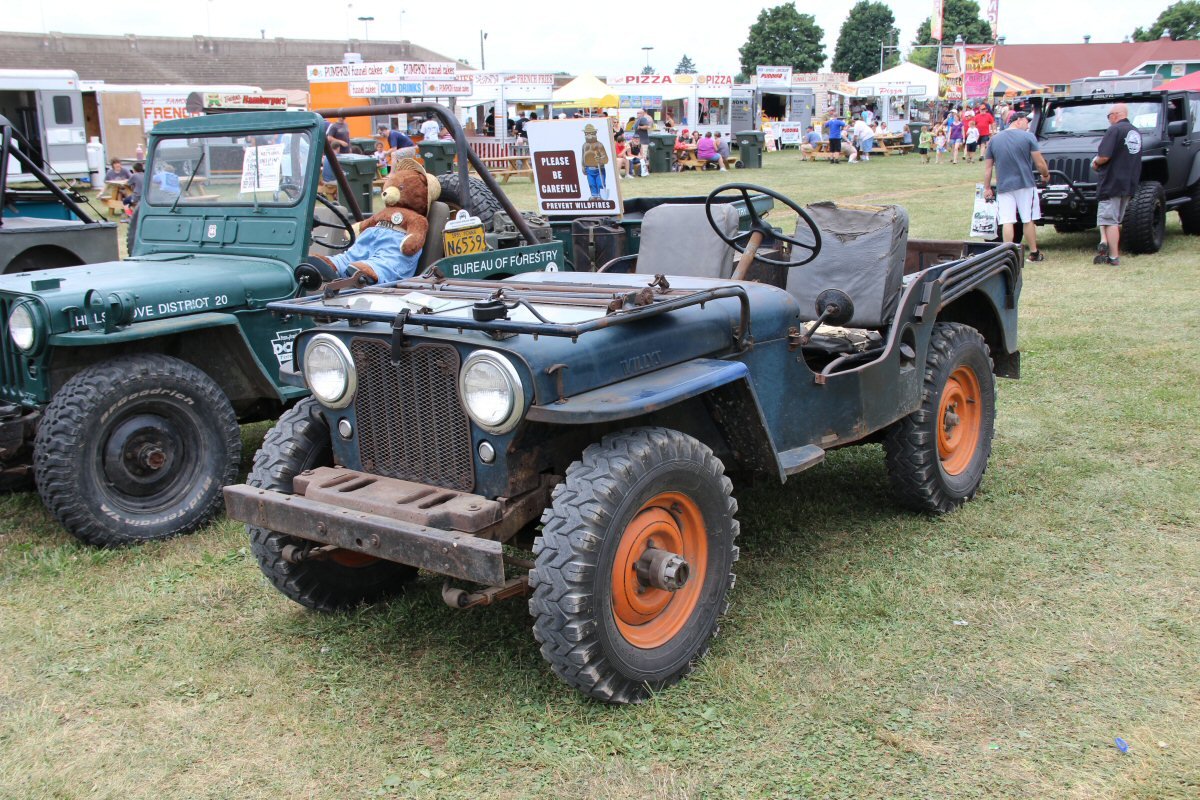 All-Breeds-Jeep-Show-2014-126