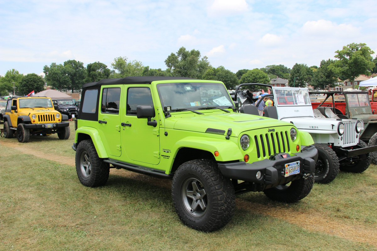 All-Breeds-Jeep-Show-2014-128