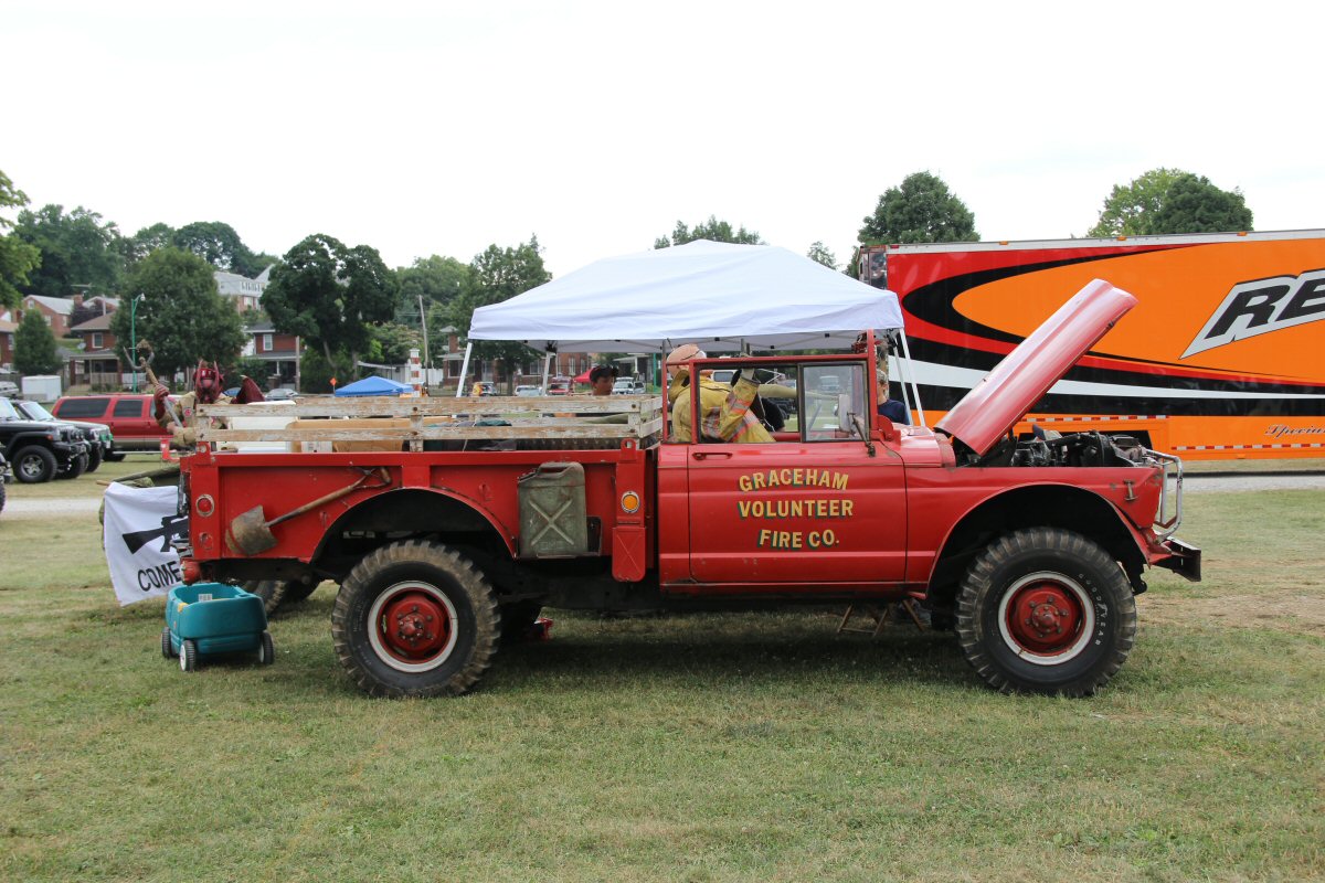 All-Breeds-Jeep-Show-2014-196
