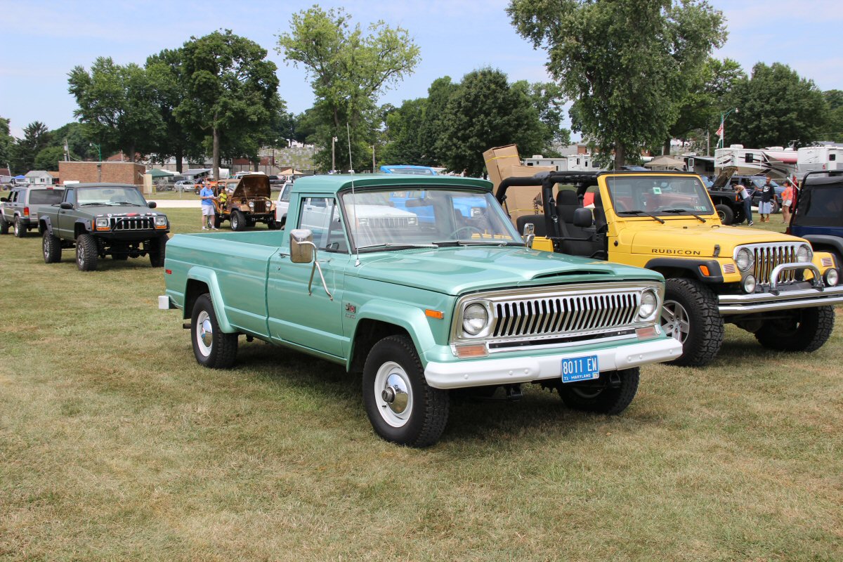 All-Breeds-Jeep-Show-2014-85