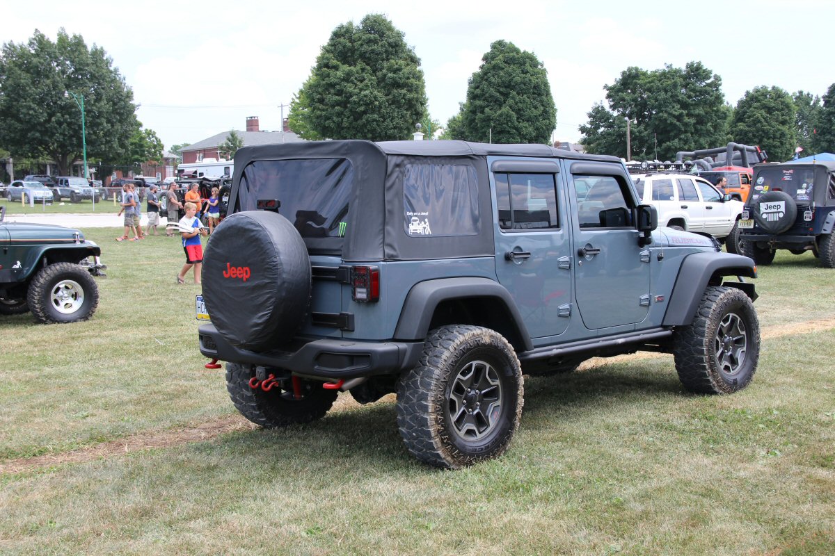 All-Breeds-Jeep-Show-2014-86