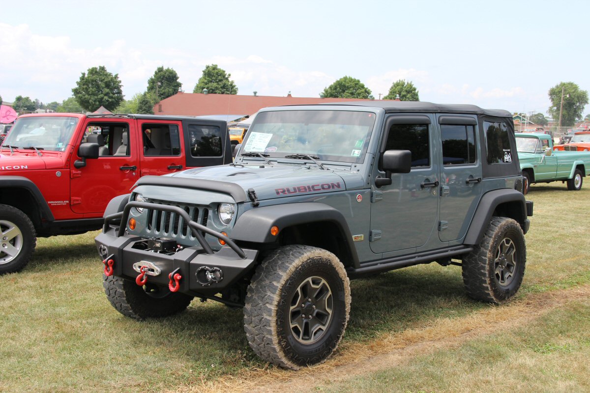 All-Breeds-Jeep-Show-2014-87