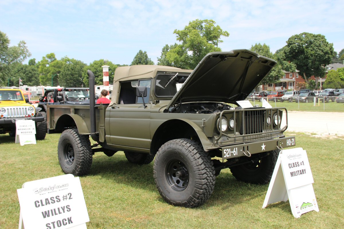 All-Breeds-Jeep-Show-2014-96
